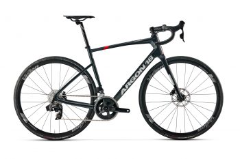 Equation-375A-Side-Sram-Rival-AXS-no-shadow